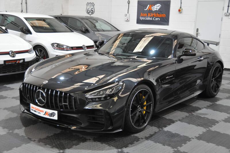 MERCEDES-BENZ AMG GT