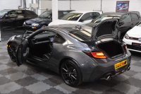 TOYOTA GR86