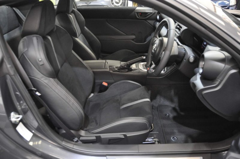 TOYOTA GR86