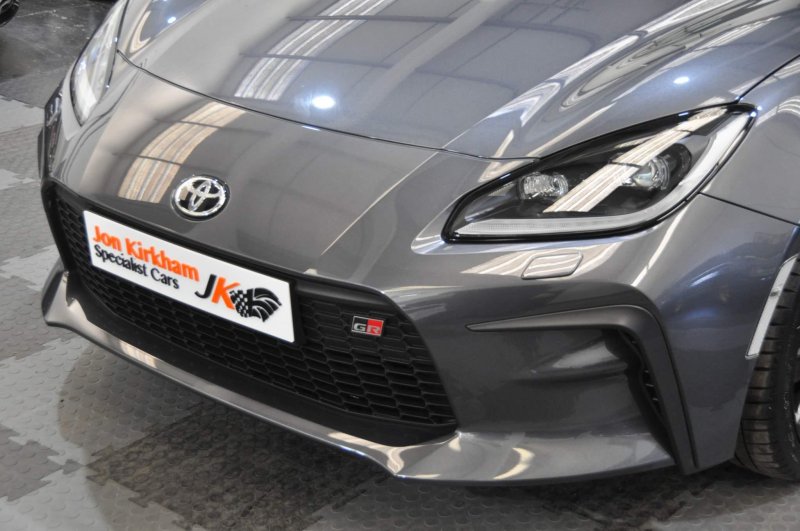 TOYOTA GR86