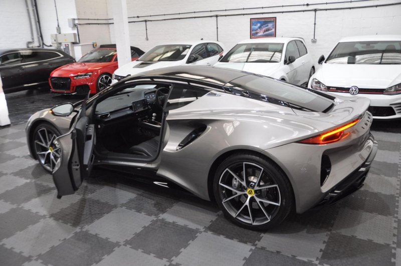LOTUS EMIRA