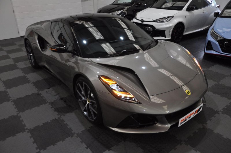 LOTUS EMIRA