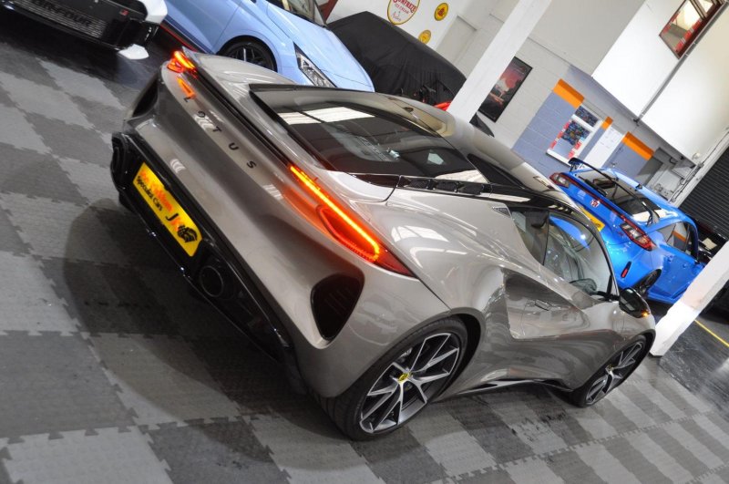 LOTUS EMIRA