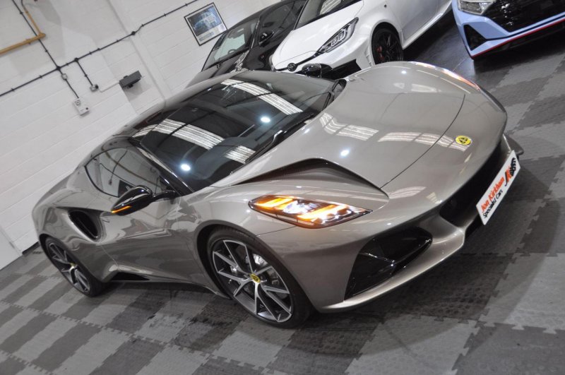 LOTUS EMIRA