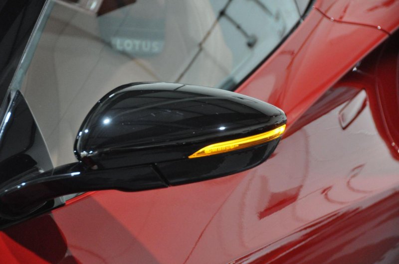 LOTUS EMIRA