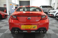 TOYOTA GR86