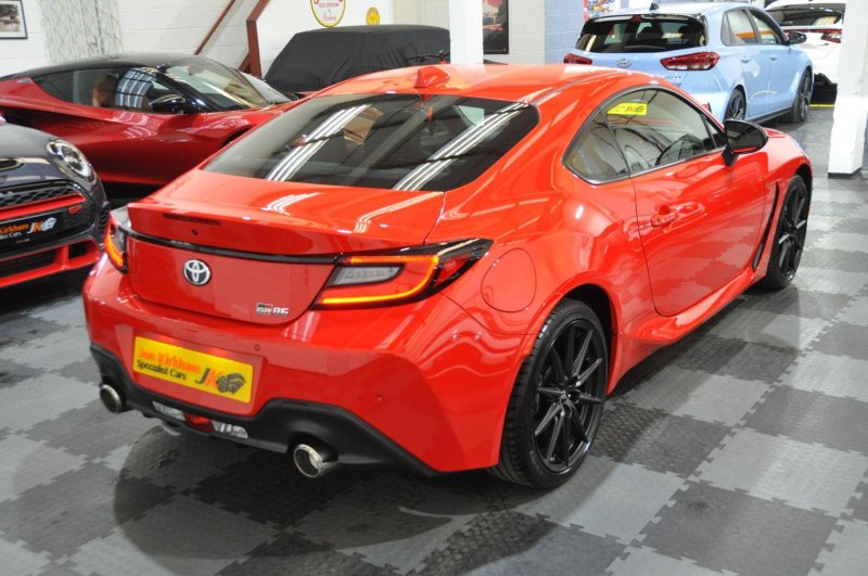 TOYOTA GR86