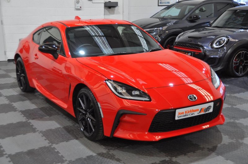 TOYOTA GR86
