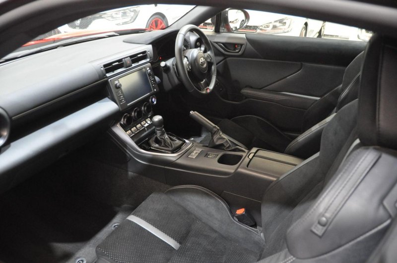 TOYOTA GR86