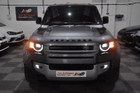 LAND ROVER DEFENDER 90