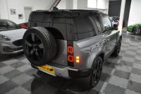 LAND ROVER DEFENDER 90
