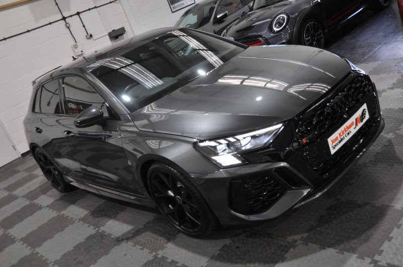 AUDI RS3