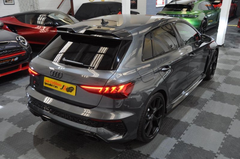 AUDI RS3