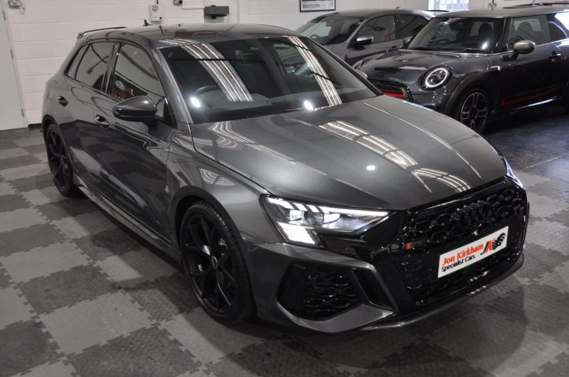 AUDI RS3