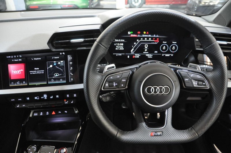 AUDI RS3