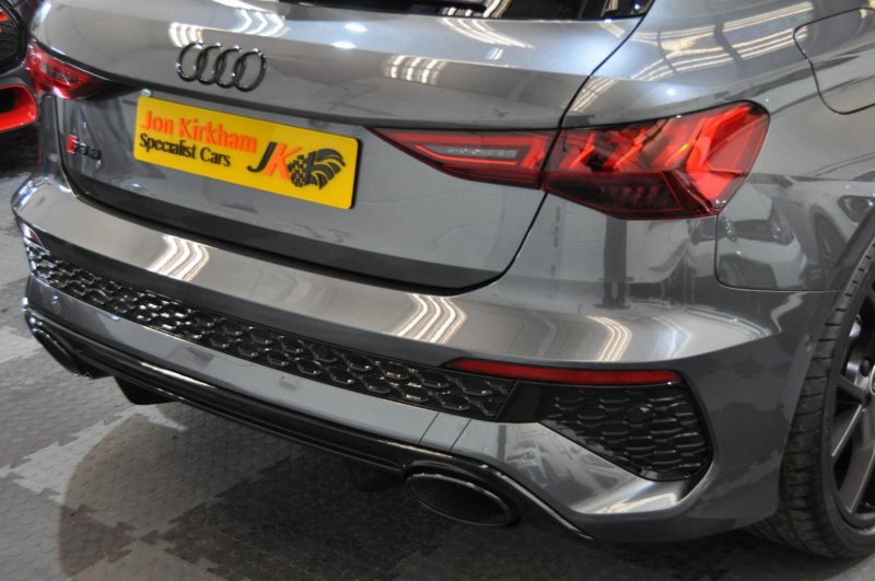 AUDI RS3