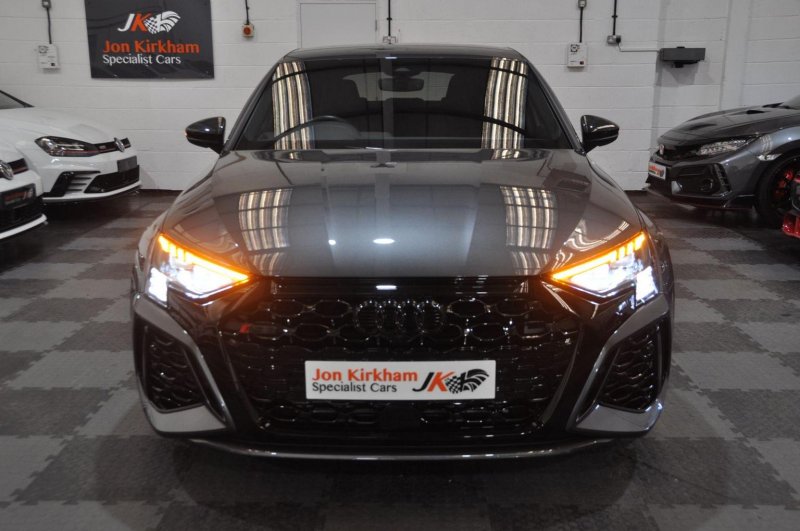 AUDI RS3