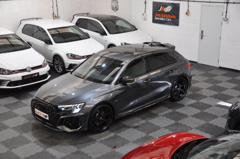 AUDI RS3