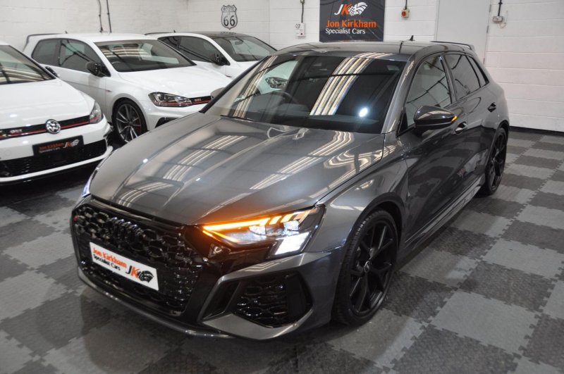 AUDI RS3