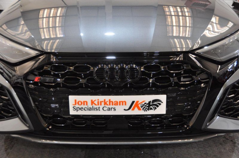 AUDI RS3