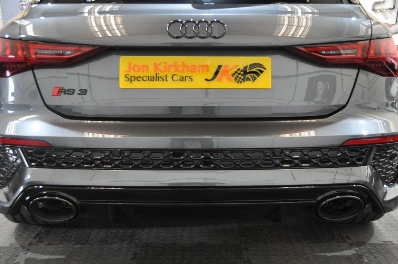 AUDI RS3