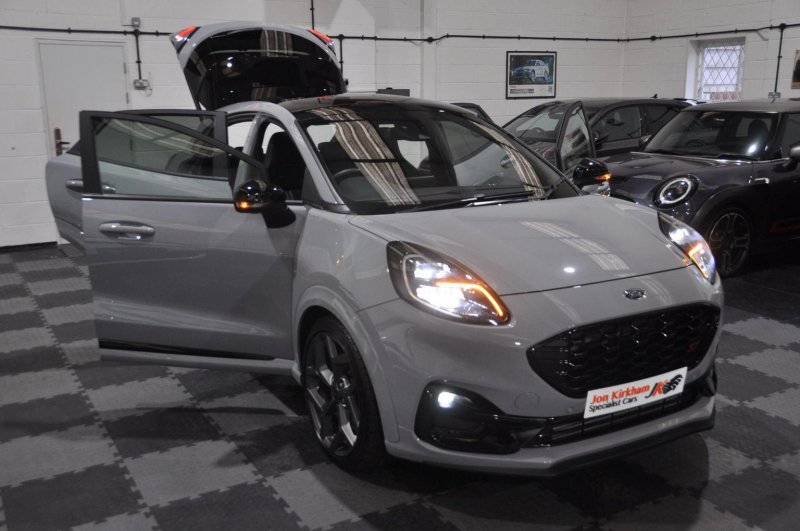 FORD PUMA