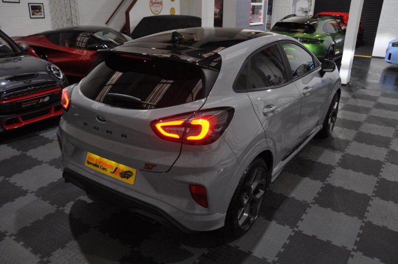 FORD PUMA