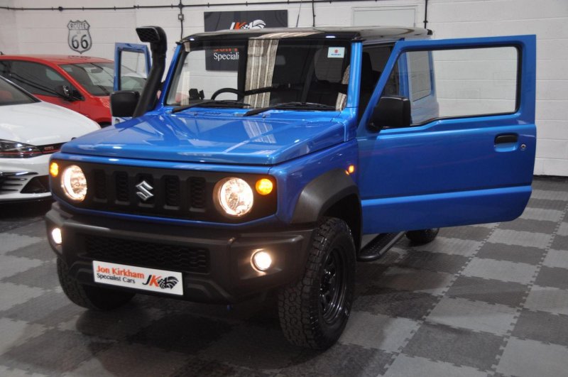 SUZUKI JIMNY
