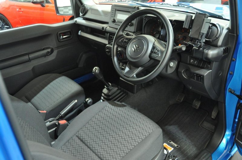 SUZUKI JIMNY