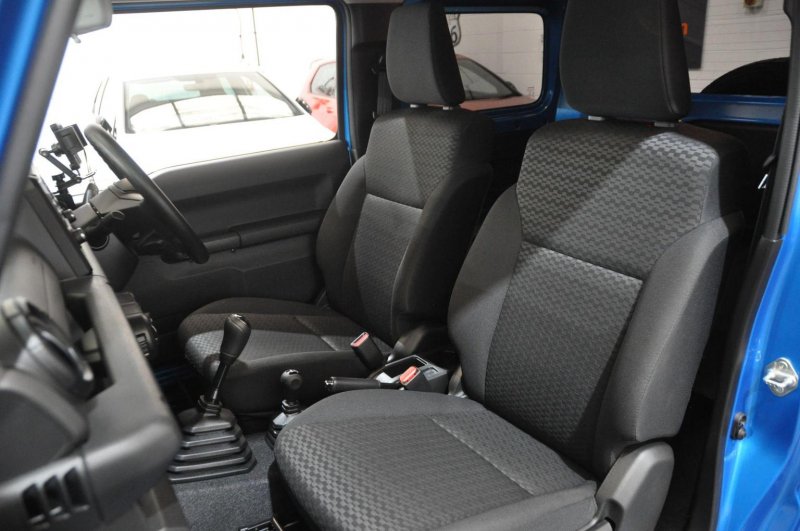 SUZUKI JIMNY