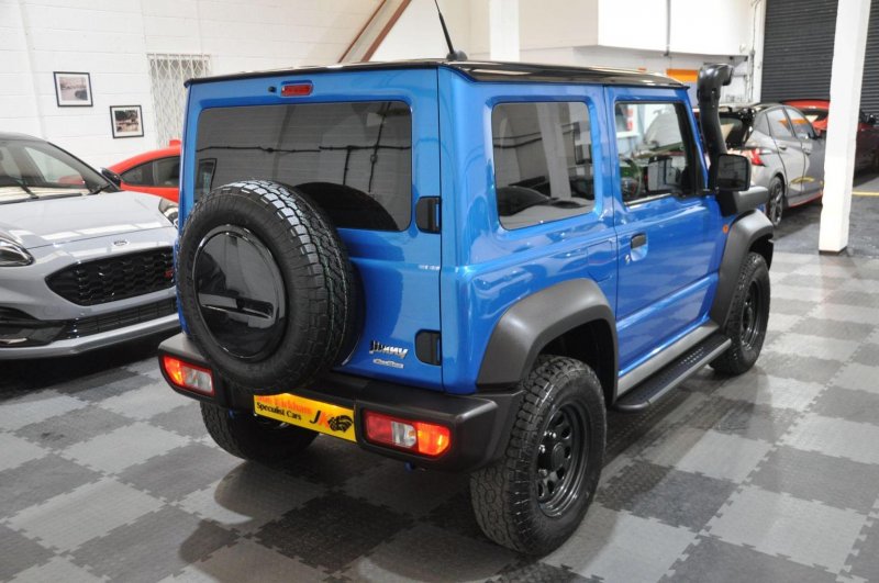 SUZUKI JIMNY