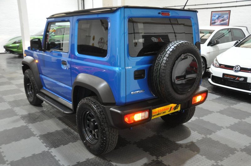 SUZUKI JIMNY