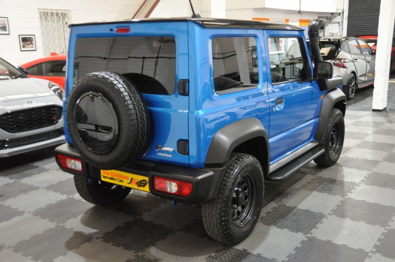 SUZUKI JIMNY