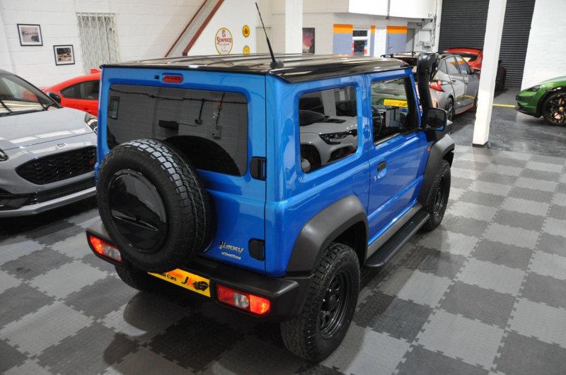 SUZUKI JIMNY