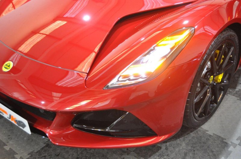 LOTUS EMIRA