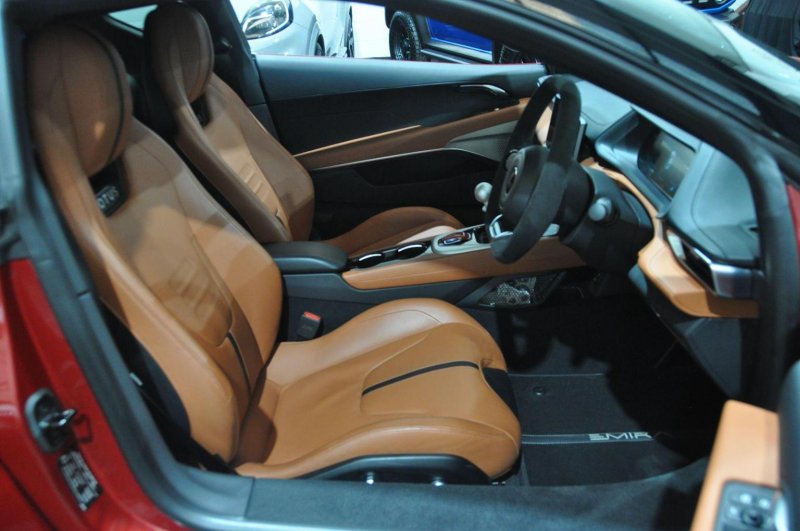 LOTUS EMIRA