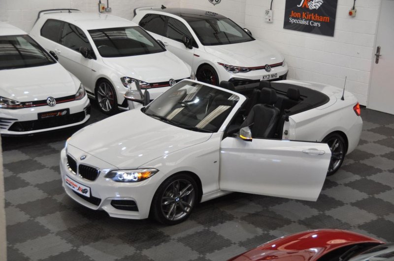 BMW 2 SERIES