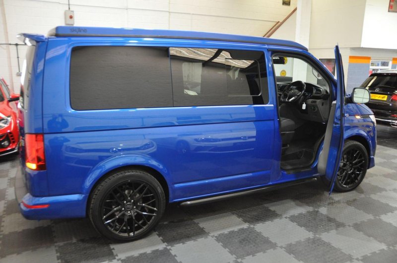 VOLKSWAGEN TRANSPORTER