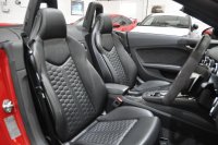 AUDI TT RS