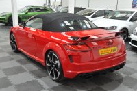 AUDI TT RS