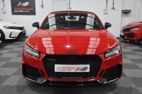 AUDI TT RS