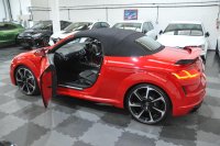AUDI TT RS
