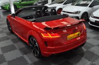 AUDI TT RS