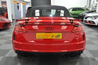 AUDI TT RS