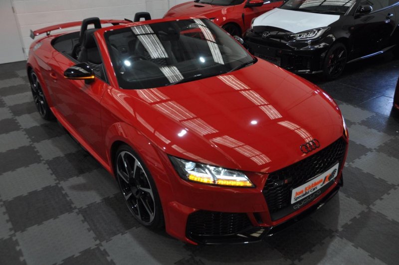 AUDI TT RS