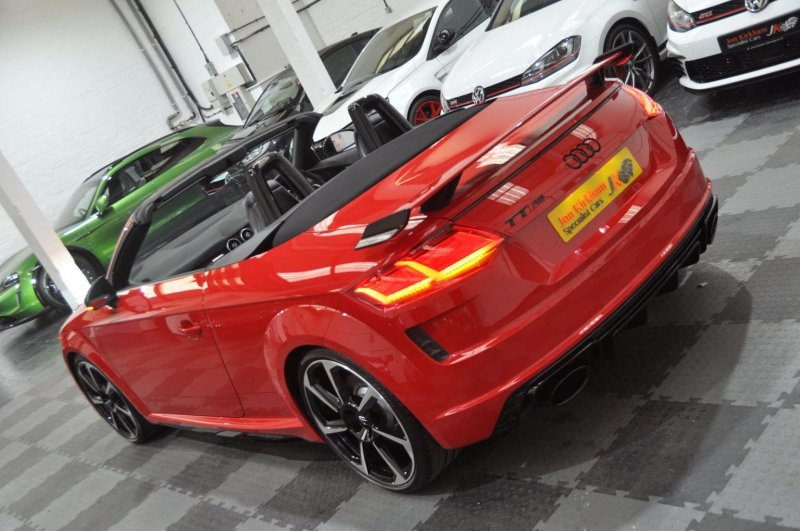 AUDI TT RS