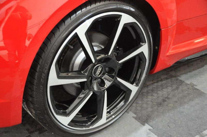 AUDI TT RS