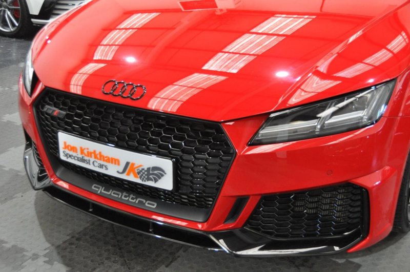 AUDI TT RS