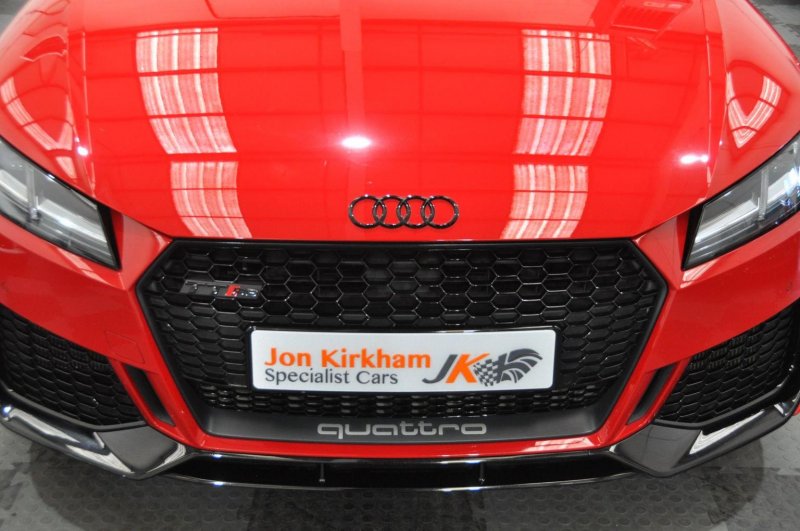 AUDI TT RS