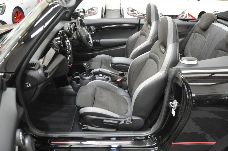 MINI CONVERTIBLE